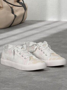 Women's Play Fashion Sneaker White Color Washed and Leopard Canvas Slip on Shoes